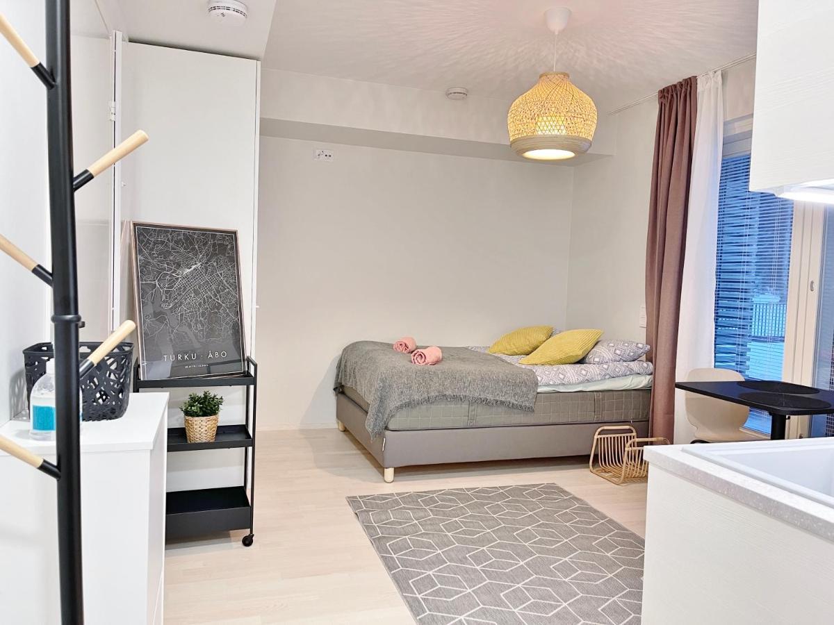 Haalia Homes Turku Paeaeskynpesae Eksteriør billede